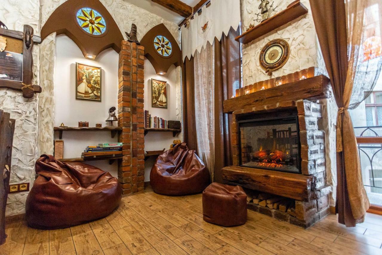 Ghostel - Medieval Hostel Lviv Exterior photo