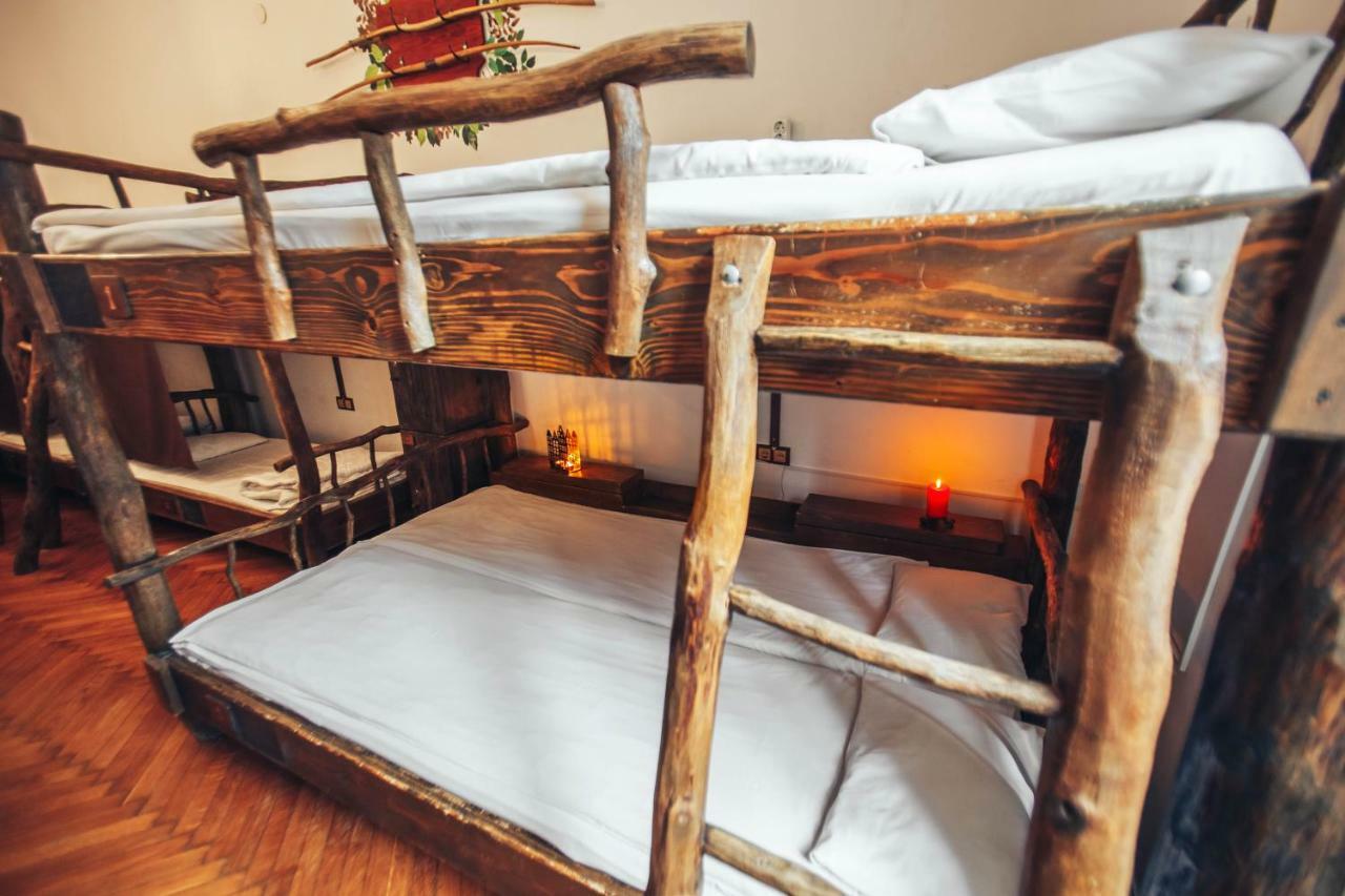Ghostel - Medieval Hostel Lviv Exterior photo